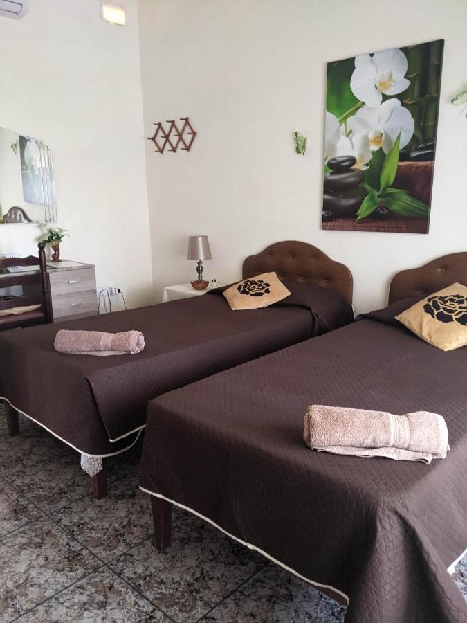 Silia'S Maisonette Марсаскала Екстериор снимка